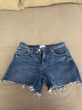 DAZE High-Rise Frayed Hem Denim Shorts - Dark Blue